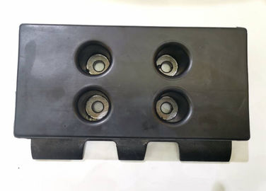Goede prijs. Het zwarte Lichtgewichtbetonmolenspoor vult Hoge Duurzame Prestaties Rubberformule op online